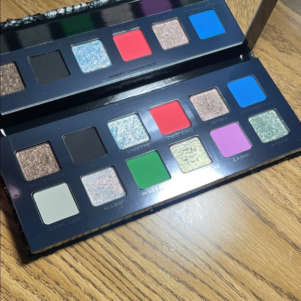 Adept cosmetics vivette eyeshadow palette - Picture 2 of 6